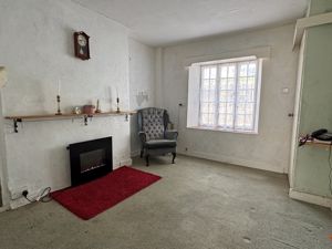 Photo 7- click for photo gallery